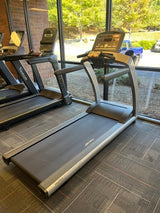 Pre-Owned Life Fitness T5.5 Treadmill w/103 Hours of Use!!!
