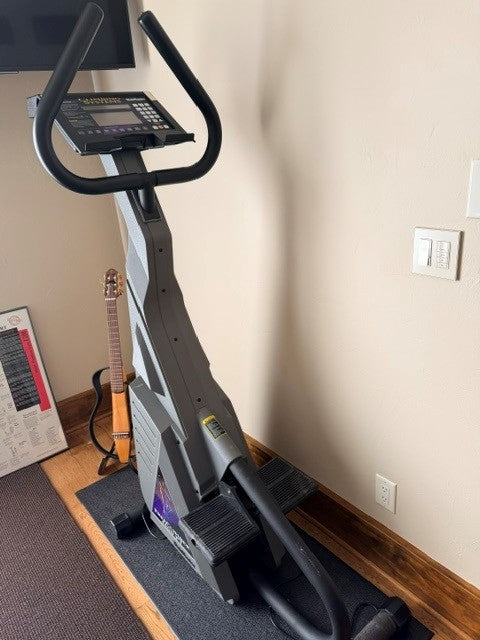 Pre-Owned Stairmaster 4200 Freeclimber (Pristine / Never Used)